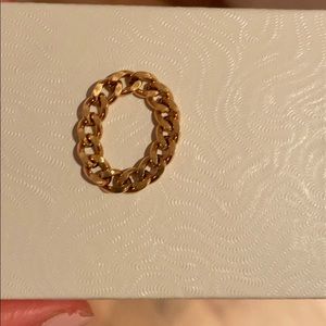 Gold chain ring